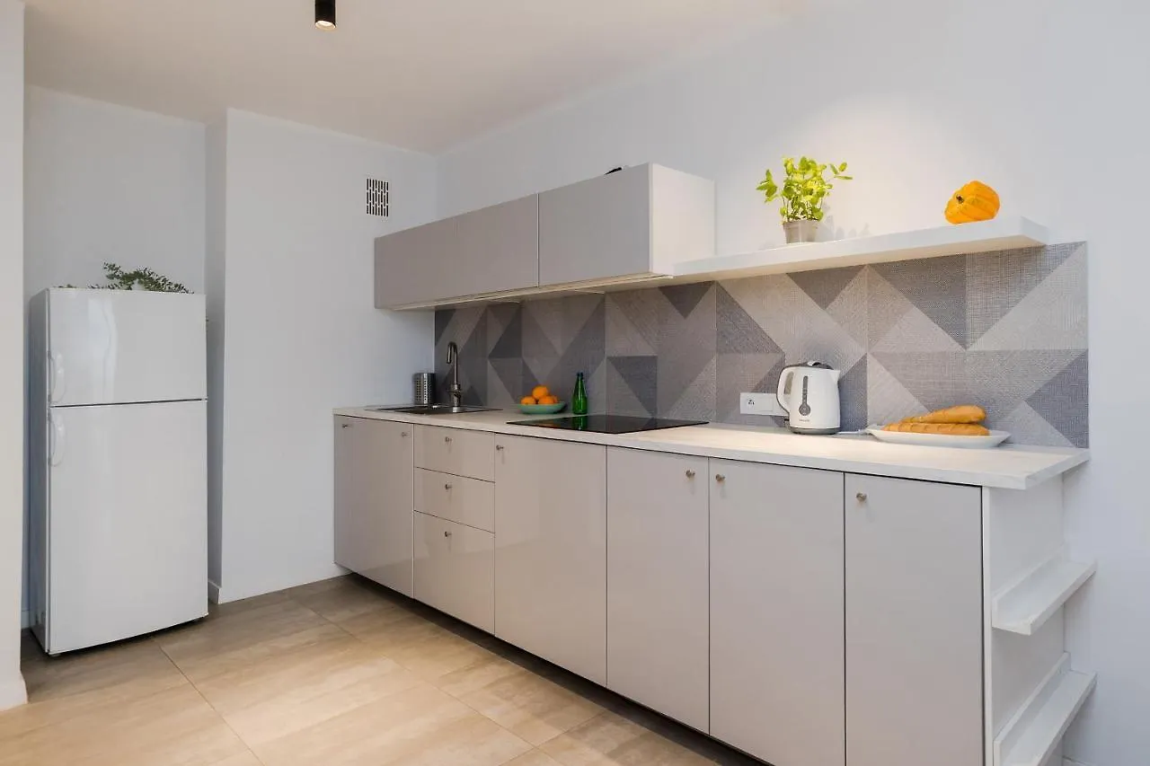 Shortstaypoland Grzybowska Warsaw Apartment