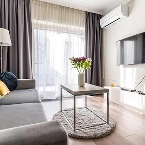 Apartament Mennica - Golden, Warszawa